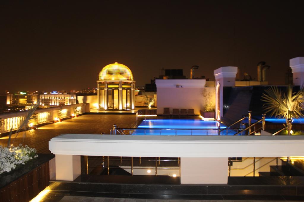 The Pllazio Hotel Gurgaon Exterior photo