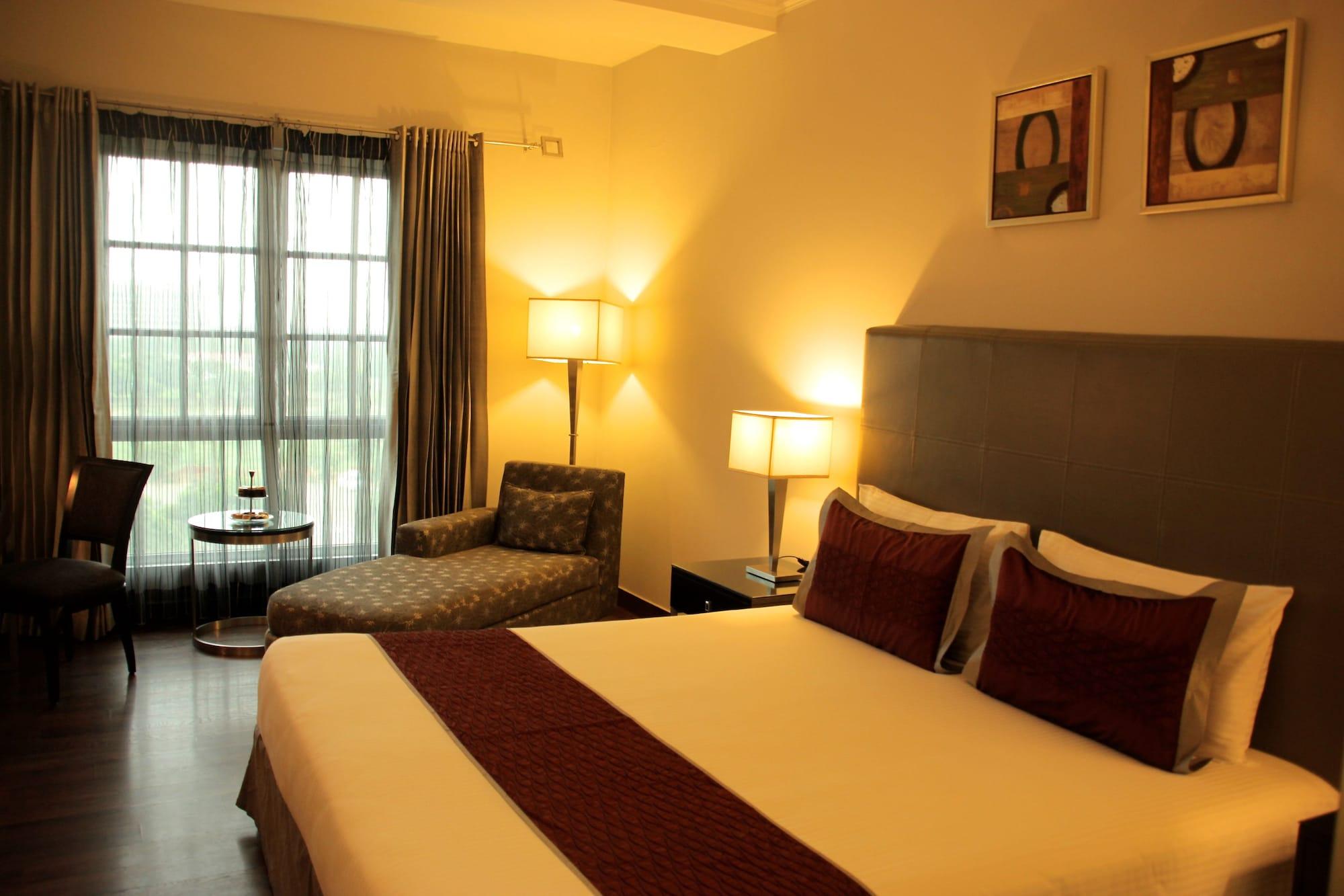 The Pllazio Hotel Gurgaon Exterior photo