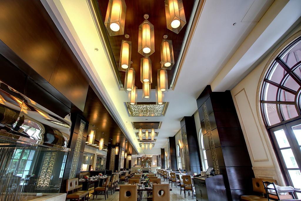 The Pllazio Hotel Gurgaon Exterior photo