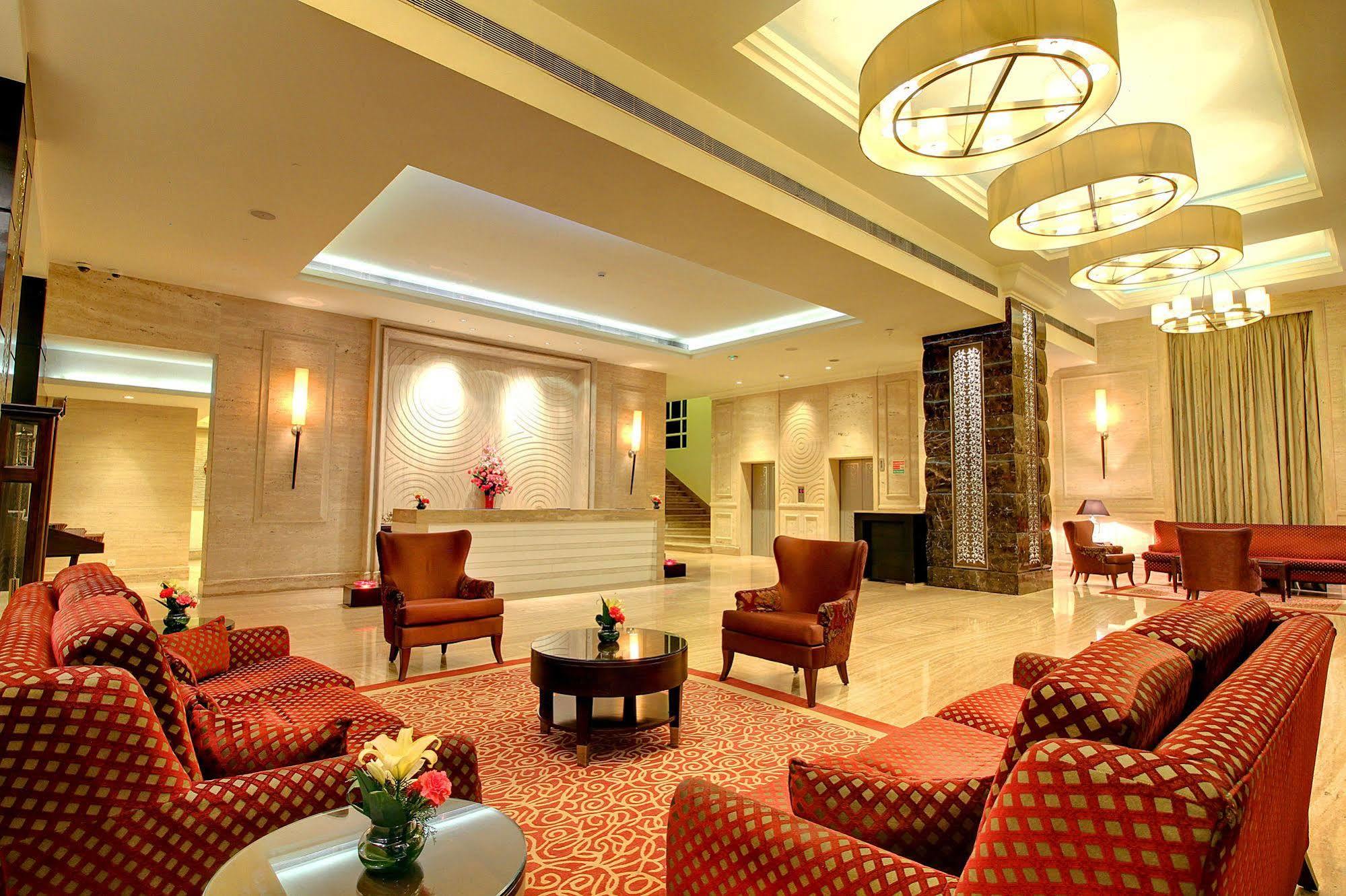 The Pllazio Hotel Gurgaon Exterior photo